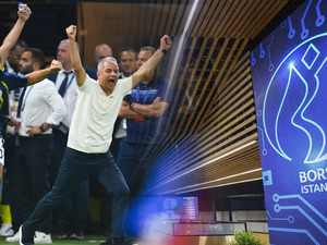 Fenerbah&ccedil;e'de &ccedil;ifte zafer! 31,2 milyon euro garanti, hisseler y&uuml;kseldi