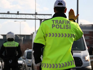 30 Ağustos'ta hangi yollar kapalı? İstanbul ve Ankara'da trafiğe kapatılan yollar
