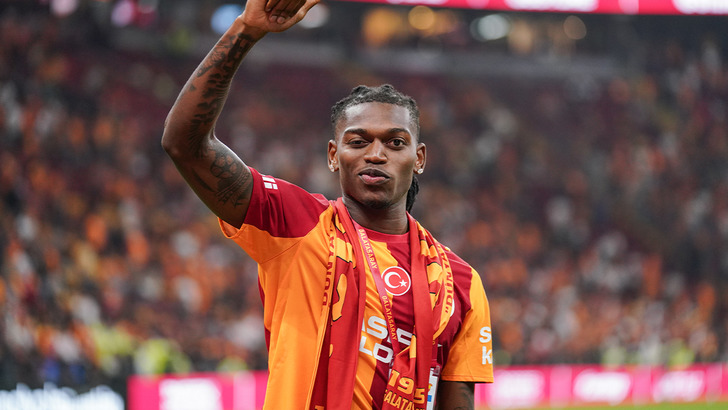 Galatasaray Rafael Leao'nun maliyetini KAP'a bildirdi!