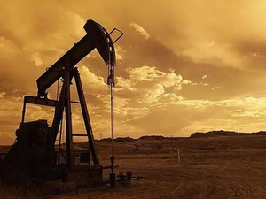 H&uuml;rm&uuml;z'de tansiyon zirvede! Brent petrol 90 doları ge&ccedil;ti