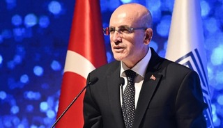 Şimşek'ten enflasyon mesajı: Akaryakıt fiyatlarına rağmen düşüş sürdü