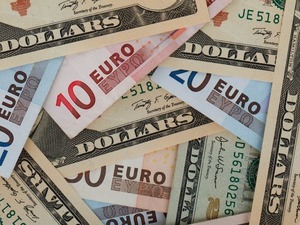D&ouml;viz alacaklar dikkat! Dolar ve Euro&rsquo;da g&uuml;ncel rakamlar 