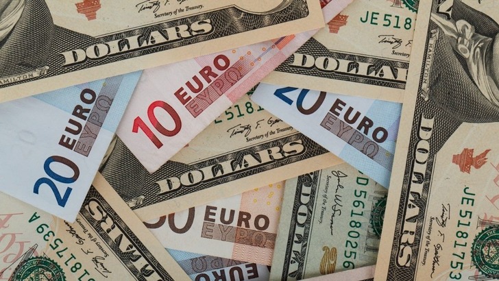 D&ouml;viz alacaklar dikkat! Dolar ve Euro&rsquo;da g&uuml;ncel rakamlar 