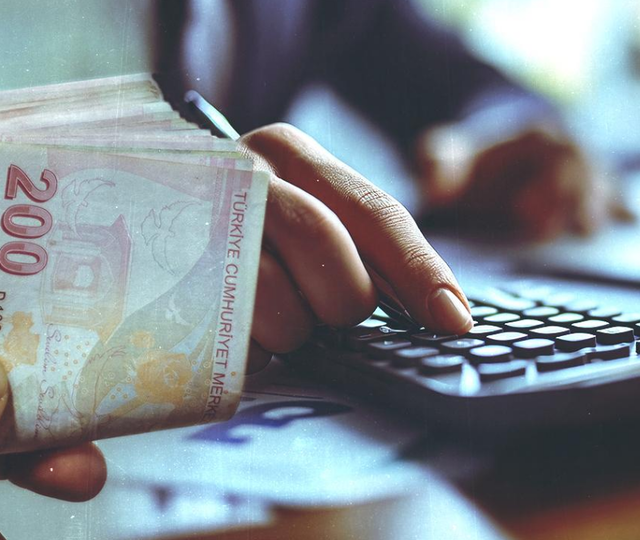 Emekli memurlar i&ccedil;in seyyanen zam kararı mahkemede