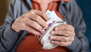 Emekliye seyyanen zamda yeni gelişme! AYM dosyaları birleştirdi