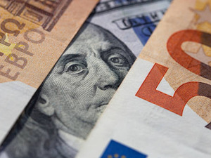 Dolar/TL ve Euro/TL ne kadar? 21 eyl&uuml;l d&ouml;viz alış satış fiyatları