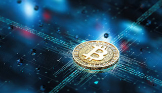 Bitcoin 8 ayın zirvesinde! Kritik eşik aşıldı