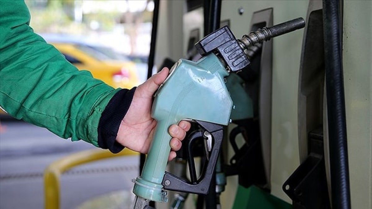 Dün 5,50 TL inmişti, bugün 2,55 TL zamlandı! Motorinde fiyatlar değişti, Görsel 1