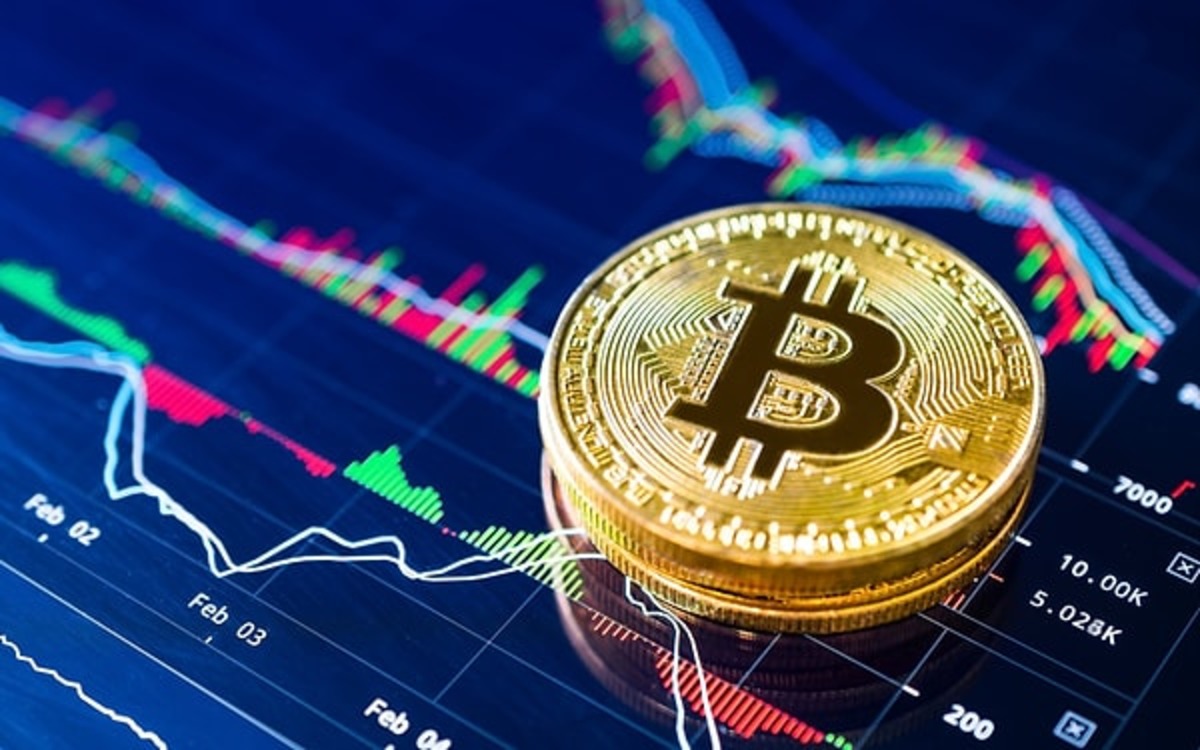 Bitcoin de 2017 den beri b&ouml;ylesi g&ouml;r&uuml;lmedi! Tarihi kapanış geliyor, G&ouml;rsel 1