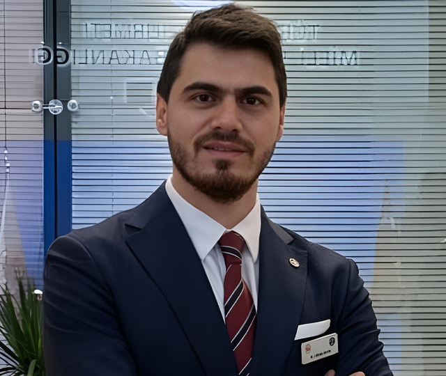 &Ouml;zata Denizcilik y&ouml;neticisi İskender Balcı teslim oldu!