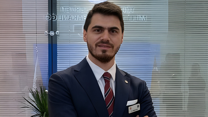 &Ouml;zata Denizcilik y&ouml;neticisi İskender Balcı teslim oldu!