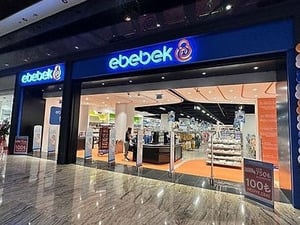&Uuml;nl&uuml; borsa şirketinden s&uuml;rpriz karar: Şirketini 6 kişiye sattı