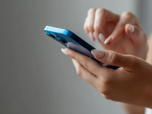 Yurt dışı telefonlar pahalanıyor: IMEI kayıt &uuml;cretine şok zam