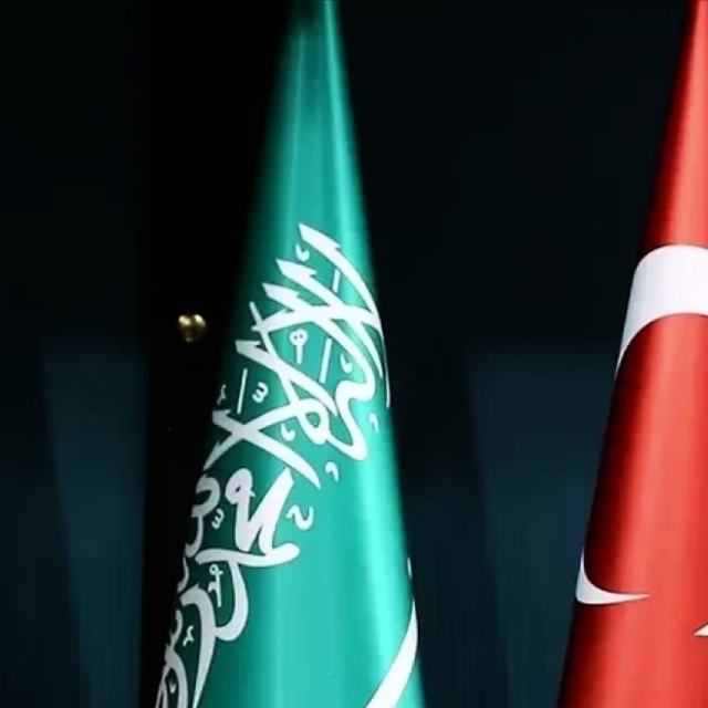 T&uuml;rkiye ile Suudi Arabistan arasında vize şartı kalktı