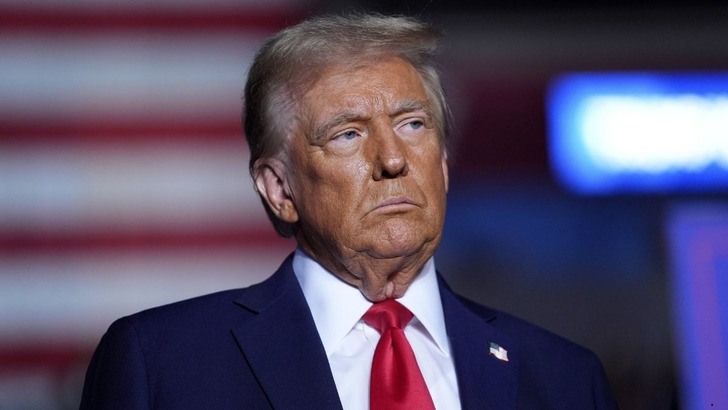 Trump a&ccedil;ıkladı! Avrupa dizel stoklarını piyasaya s&uuml;r&uuml;yor
