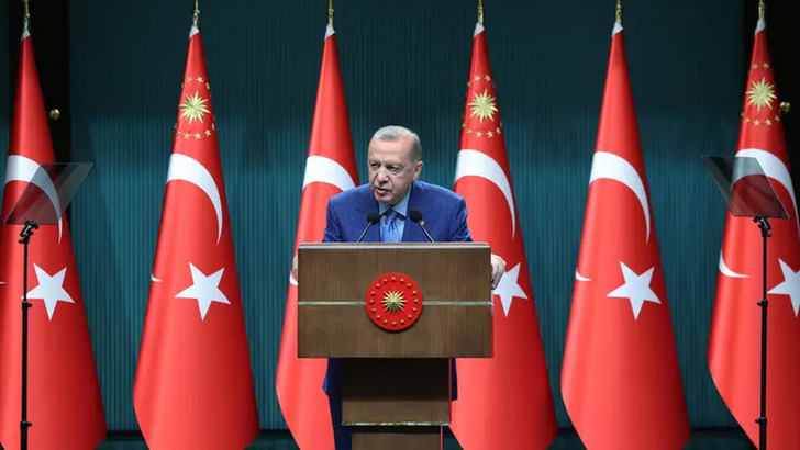 Cumhurbaşkanı Erdoğan: "İhracatta tarihi bir başarıya imza attık"