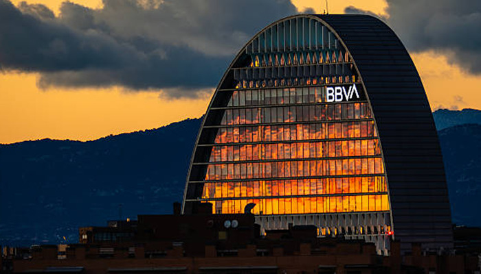 BBVA'dan T&uuml;rk bankaları i&ccedil;in dikkat &ccedil;eken uyarı: Riskler artıyor
