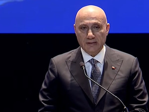 VakıfBank Genel M&uuml;d&uuml;r&uuml; Osman Arslan: "9 milyar doları aşan kaynak temin ettik"