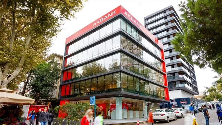 Rekabet Kurulu'nden Akbank'a dev ceza! 1,7 milyar TL yaptırım