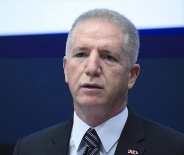 İstanbul&rsquo;da sel mağdurlarına destek &ouml;demeleri başladı 