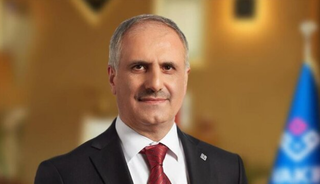 Hazine ve Maliye Bakan Yardımcısı Osman Çelik görevi bırakıyor!