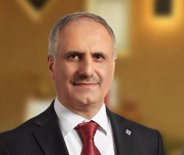 Hazine ve Maliye Bakan Yardımcısı Osman &Ccedil;elik g&ouml;revi bırakıyor!
