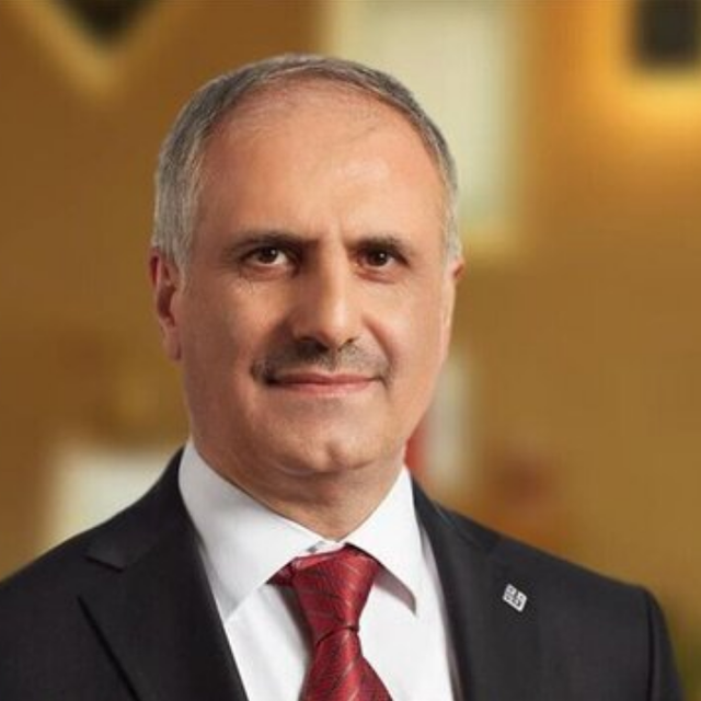 Hazine ve Maliye Bakan Yardımcısı Osman &Ccedil;elik g&ouml;revi bırakıyor!