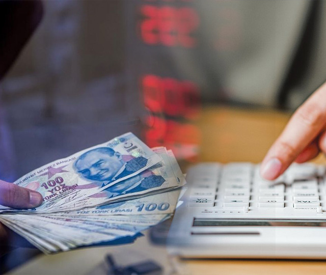 Faizlerde &ccedil;ifte ibre aşağı d&ouml;nd&uuml;: Bankalarda yeni d&ouml;nem başladı